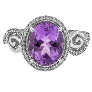 Diamond and Amethyst Ring in 14 KW Gold