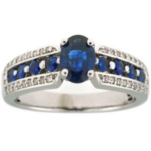 Diamond/sapphire Oval Center Ring